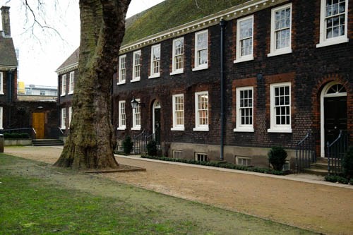 The Geffrye Museum and a Bowl of Pho thumbnail