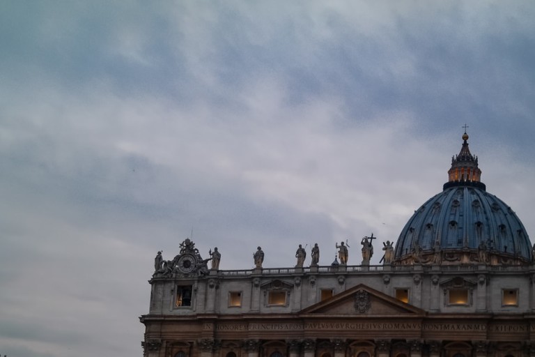 Vatican City: Tiny Country, Big History - Drive on the Left